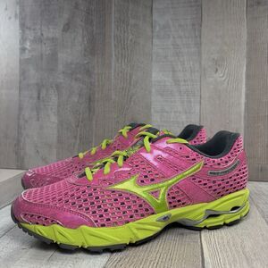 Mizuno Wave Precision 13 Women's Size 9 Running Shoes Athletic Sneakers Pink